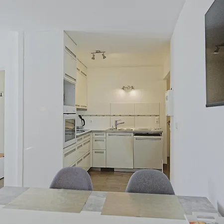 Big Family In באמברג